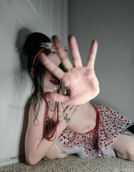 kiiwii katiie Strip OnlyFans