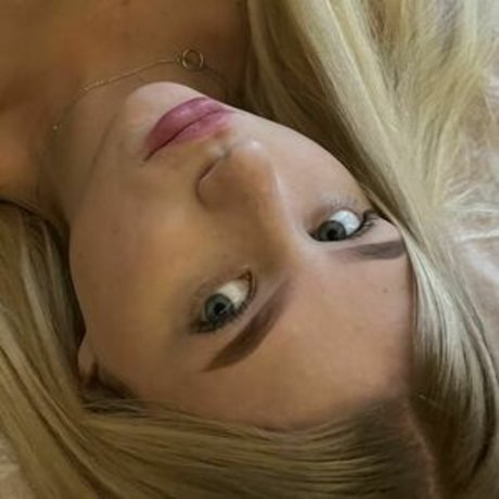 Elizabeth moon Bilder OnlyFans