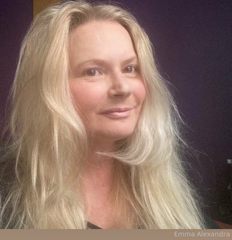 uniquilyyours OnlyFans-Leaks