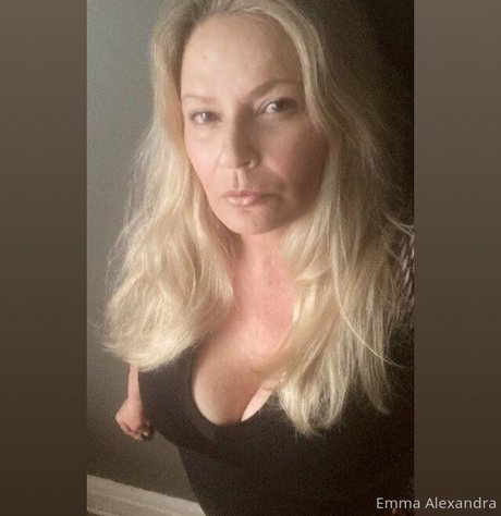 uniquilyyours Nackt Leaks OnlyFans