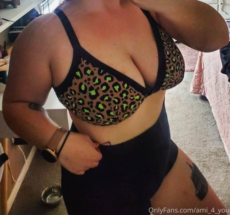 ami 4 youfree OnlyFans Pornografie