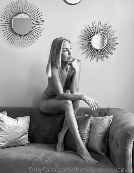 thenakednorwegian OnlyFans Striptease
