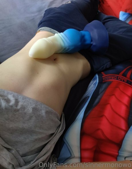 sinnermonowo Leak von OnlyFans