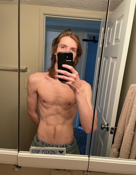 thin man Heiße OnlyFans Inhalte