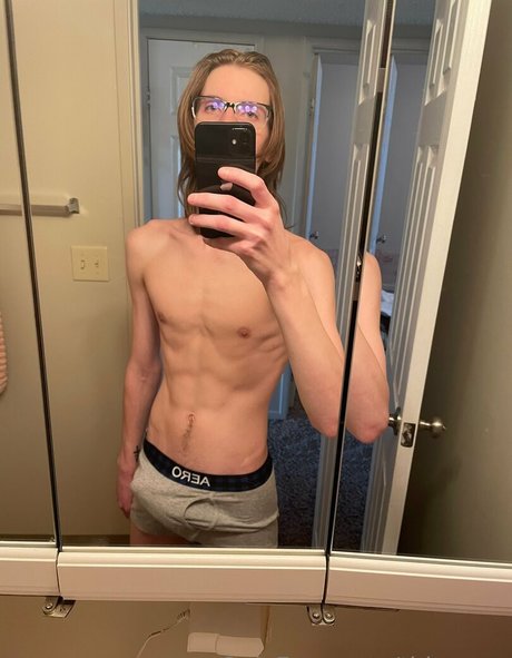 thin man Nacktbilder von OnlyFans