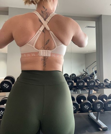 Saterra St Jean OnlyFans geleakte Pornografie