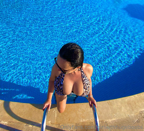 girlwithhugeboobs OnlyFans Nackt Leaks