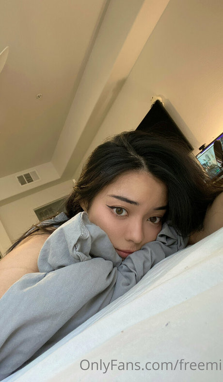 freemi Nacktbilder OnlyFans