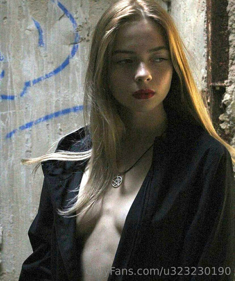 sunnybanny1 XXX OnlyFans