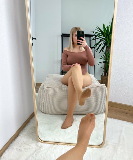 bellas paws Leak von OnlyFans Pornografie