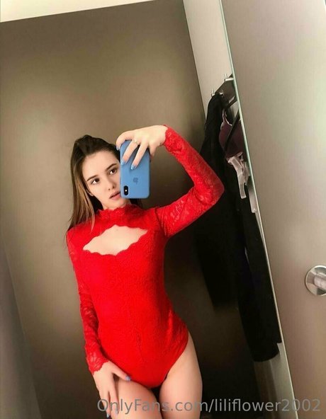 liliflower2002 OnlyFans-Creator