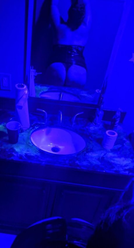 red ridin hood x OnlyFans