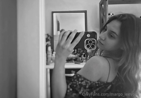 margo leevony OnlyFans nackt