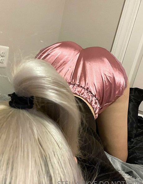 girlfriendstellaskye Leaked OnlyFans Bilder
