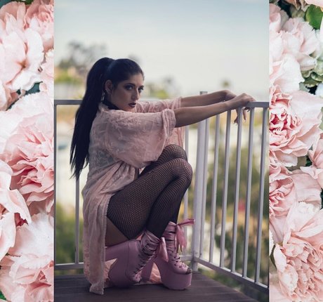 divinevenusvixen Nackt