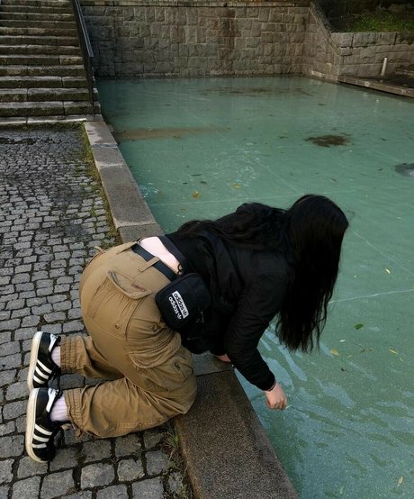 anastasia mcqueen OnlyFans Strip