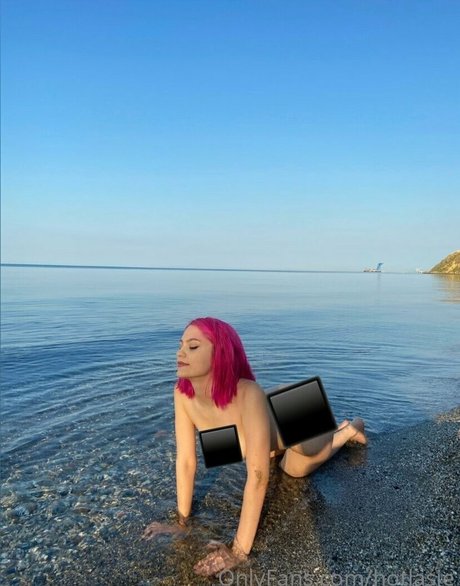 Hotlasie OnlyFans Nackt