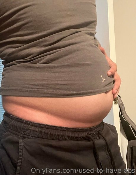 used to have abs OnlyFans Model Fotos