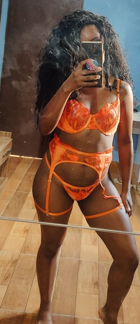 penelopemariaflores OnlyFans Bilder geleakt