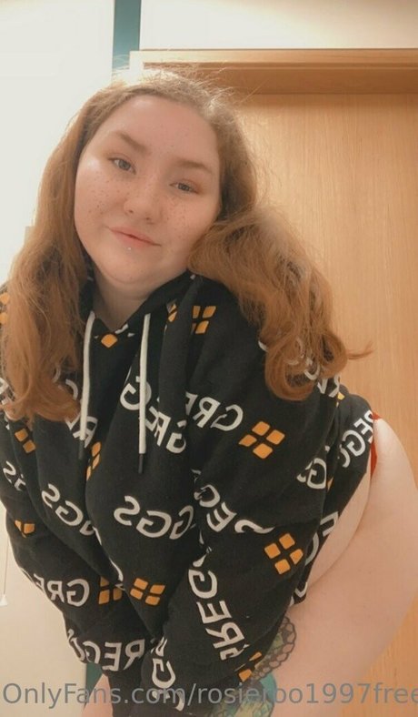 rosieblossomfree OnlyFans Leaks Sex