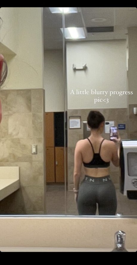 ines roml Leaks von Nacktbildern auf OnlyFans