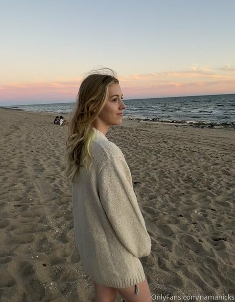 namanicks Brüste OnlyFans