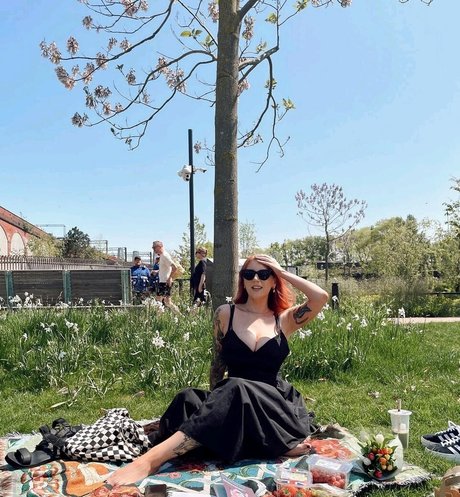 Hollie Rutter Model OnlyFans Foto