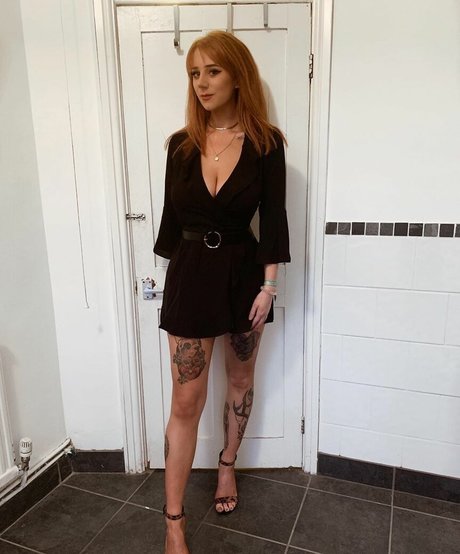 Hollie Rutter OnlyFans Leak