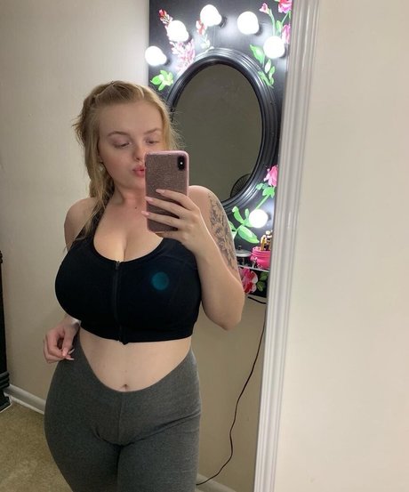 playwithtayyy OnlyFans-Pornos