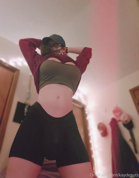 kaydeguts OnlyFans geleakter Pornografie