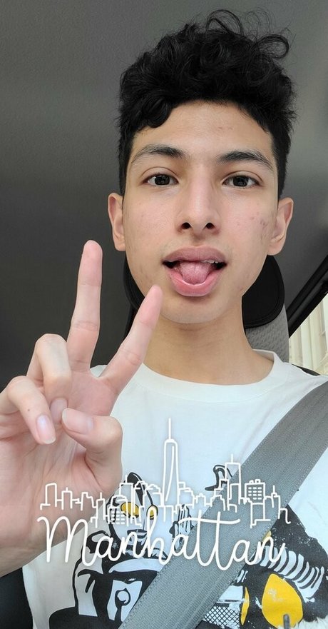 twinku Nacktbilder von OnlyFans geleakt