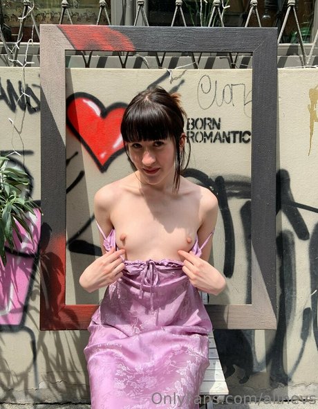 alinevs Nacktbilder von OnlyFans