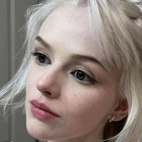 Fauxre Leaks von OnlyFans