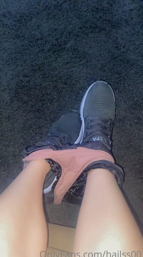 hailss00 OnlyFans Nacktfotos