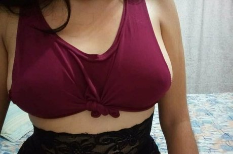 santadesordenaa OnlyFans nackte Brüste