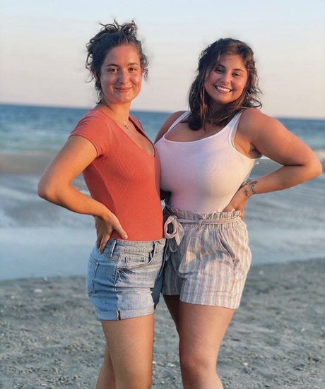 Caroline Casbon Nacktpornos auf OnlyFans