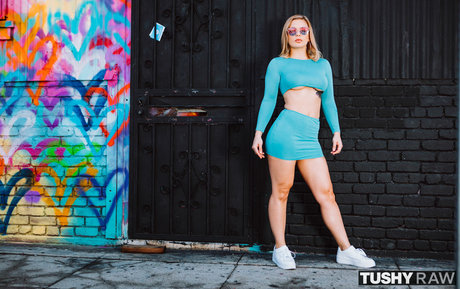 Sloan Harper OnlyFans-Bilder