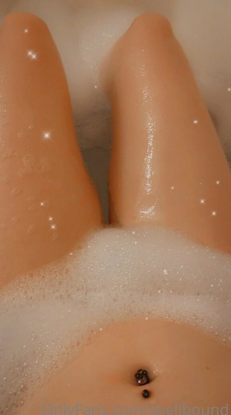 Spellbound Neue geleakte OnlyFans-Inhalte