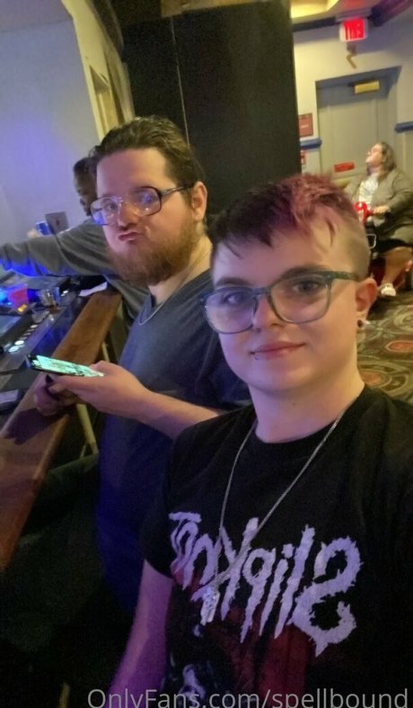 Spellbound Nacktbilder von OnlyFans geleakt