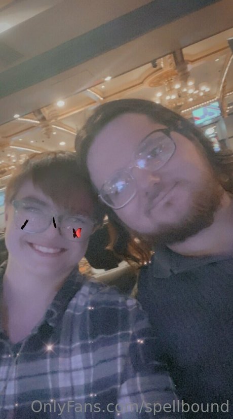 Spellbound OnlyFans Gratis-Inhalte