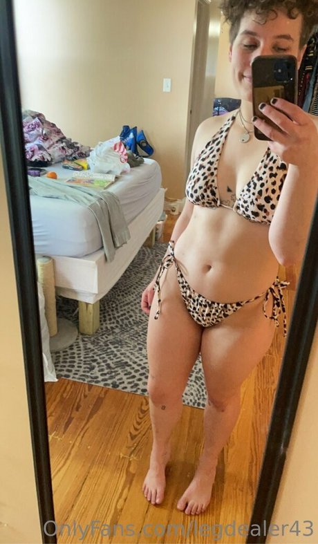 legdealer43 Leaked OnlyFans Porn