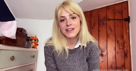 Molly Darling OnlyFans Porno