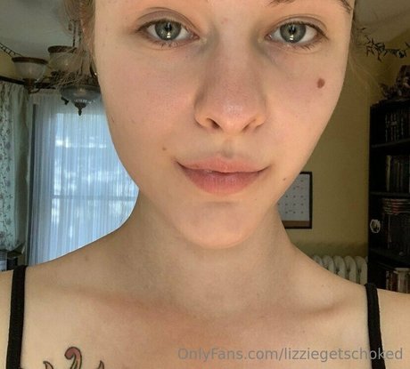 lizziegetschoked OnlyFans