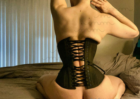 mercurymori OnlyFans Nacktbilder geleakt