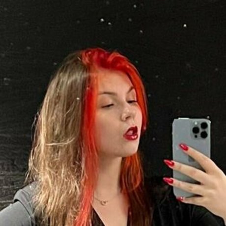 creamy kelly Nacktbilder von OnlyFans