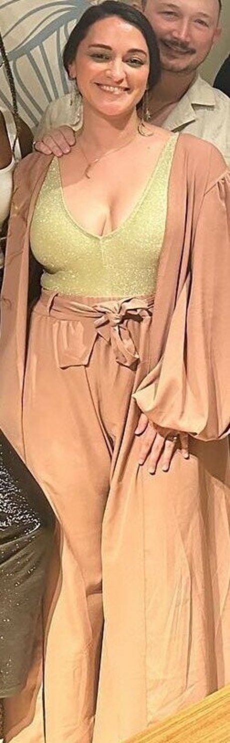 Sara Tomko OnlyFans Nackt Leaks