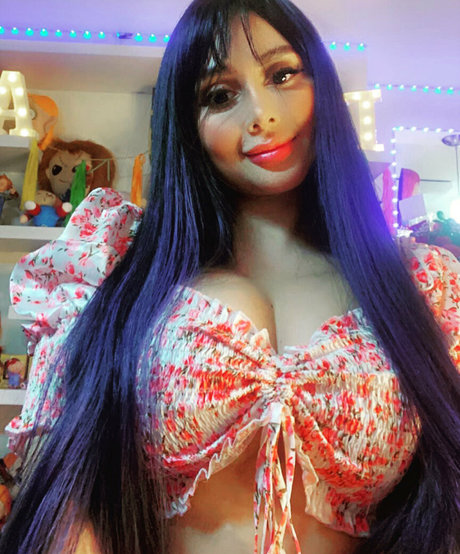 Xdayaannax OnlyFans nackte Brüste