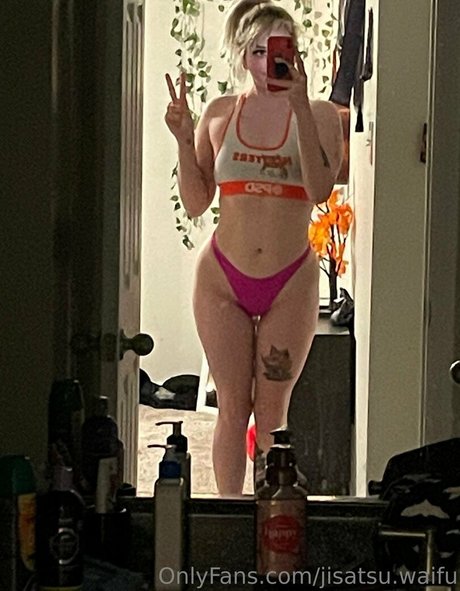 jisatsu waifu OnlyFans Inhalte