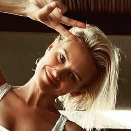 Nicky Whelan Profilbild