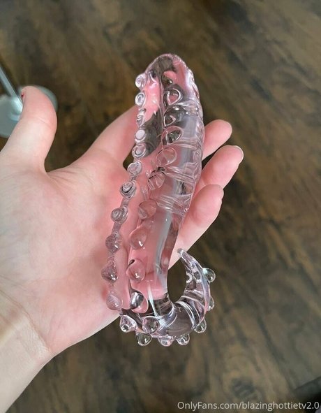 blazinghottietv2 Model OnlyFans Foto